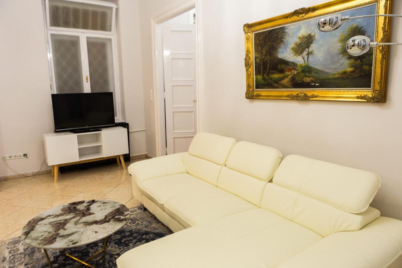 Luxury Downtown 3 Bedroom Apartment By Synagoge With Beautiful View 부다페스트 외부 사진