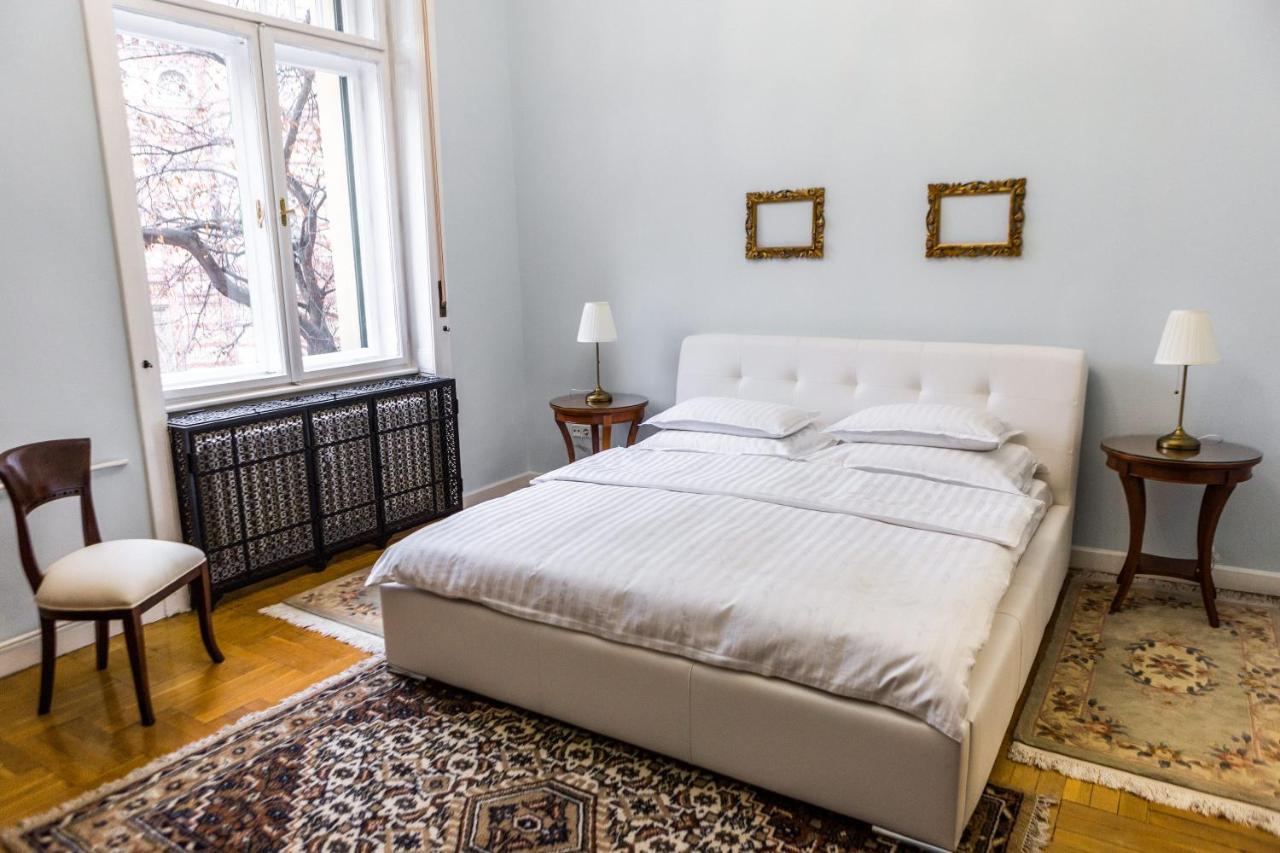Luxury Downtown 3 Bedroom Apartment By Synagoge With Beautiful View 부다페스트 외부 사진